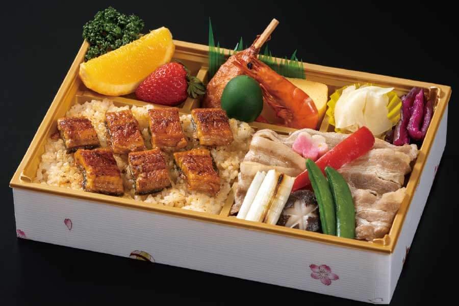 麓山高原豚のすき焼きとうなぎのまぜご飯弁当